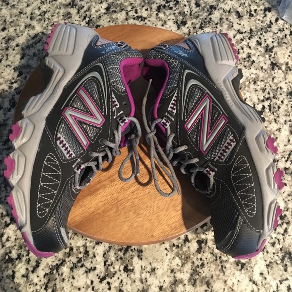 ❌SOLD❌New Balance Athletic shoes - Picture 5 of 6